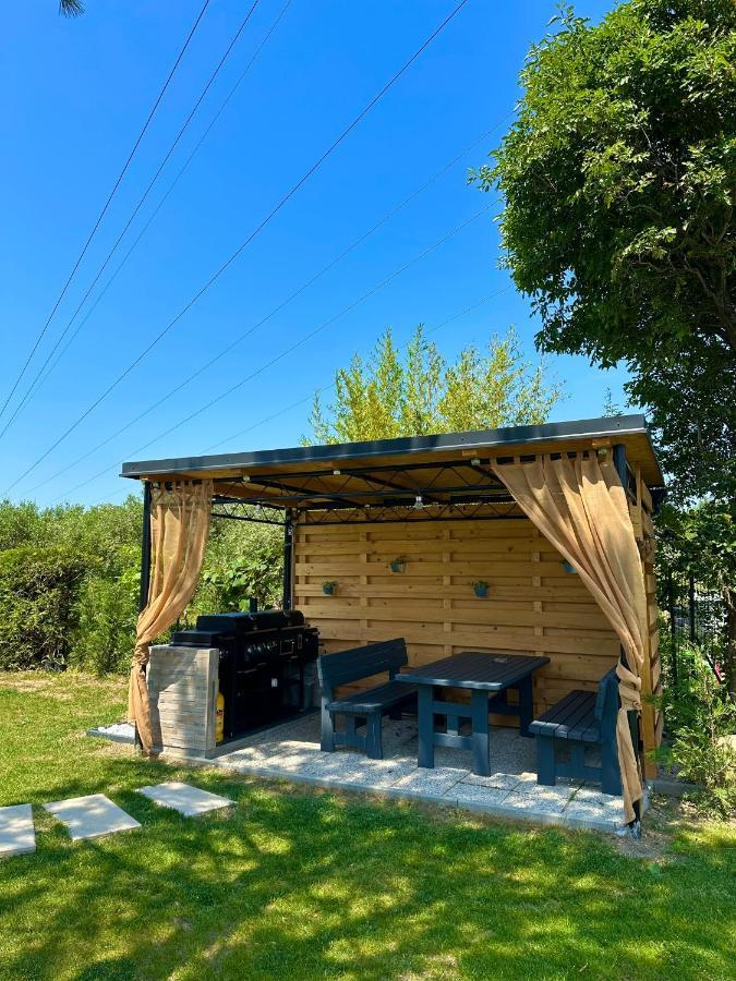 Apartmaji Meli Pu Izola Luaran gambar