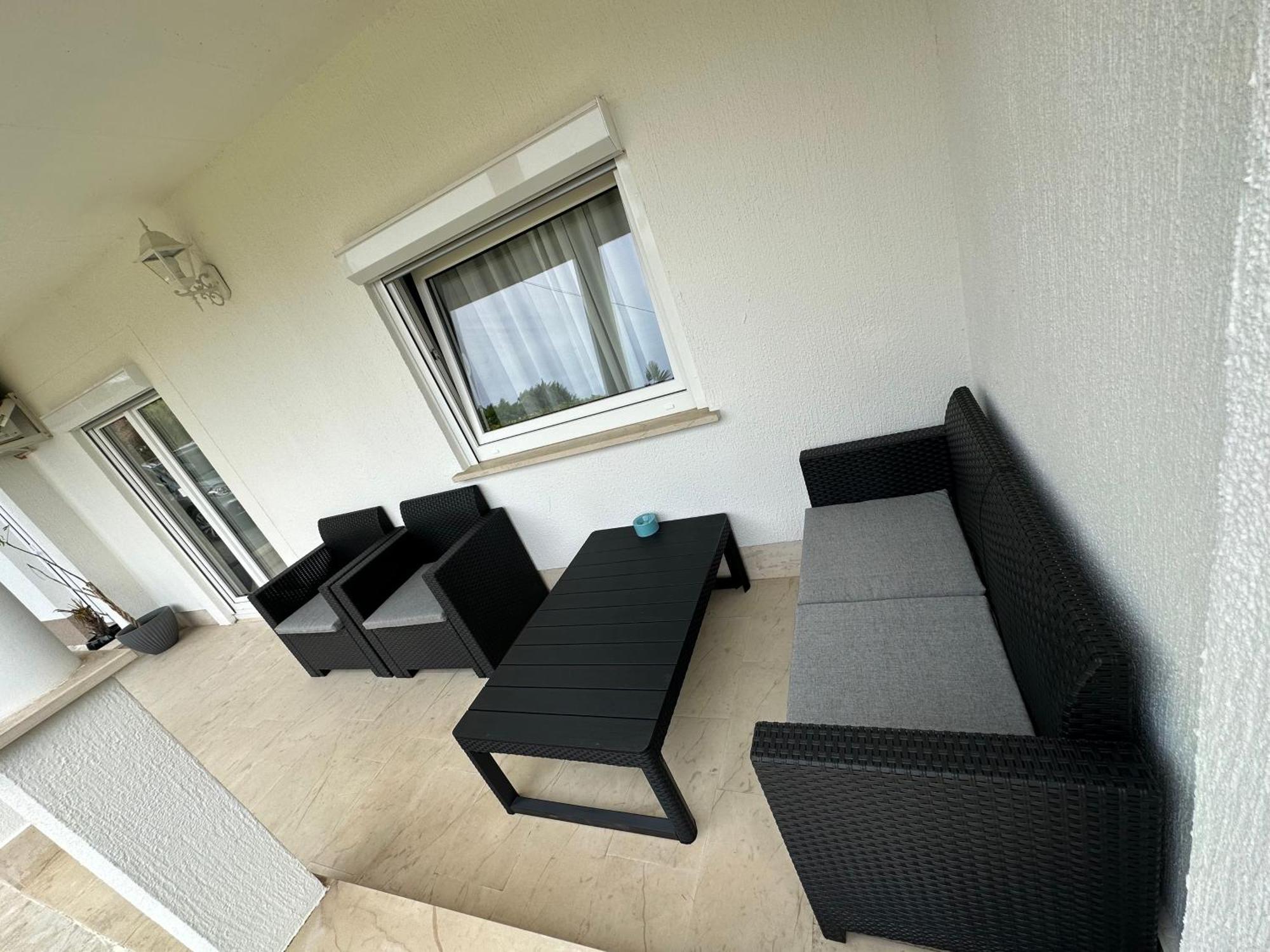 Apartmaji Meli Pu Izola Luaran gambar