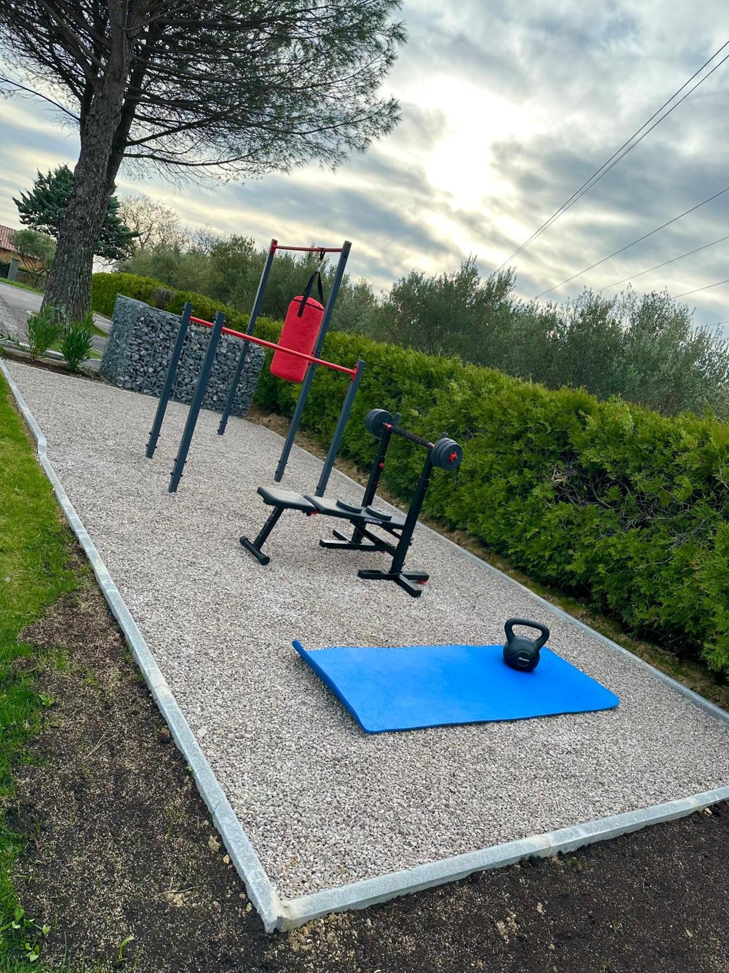 Apartmaji Meli Pu Izola Luaran gambar